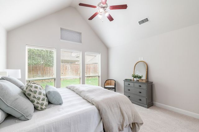 5101 Del Molin Avenue, Lewisville, TX 75056