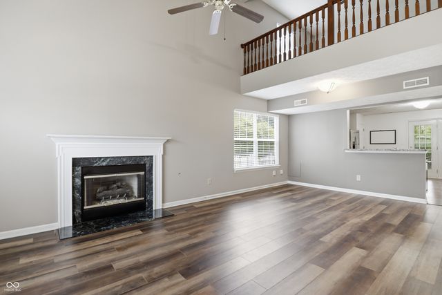 9697 Bradford Knoll Drive, Fishers, IN 46037