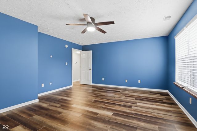 9697 Bradford Knoll Drive, Fishers, IN 46037