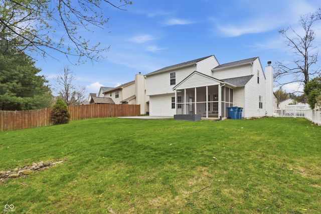 9697 Bradford Knoll Drive, Fishers, IN 46037