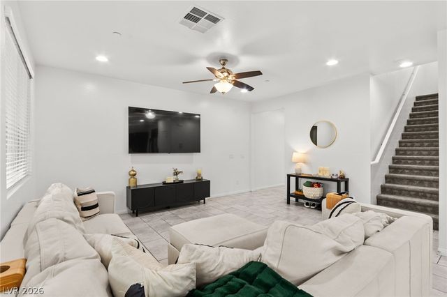 3038 Scenic Rhyme Avenue, Henderson, NV 89044