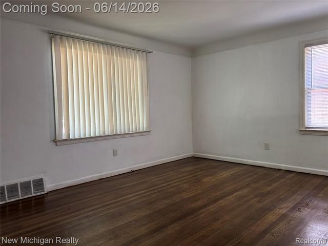 9919 Merriman Road, Livonia, MI 48150