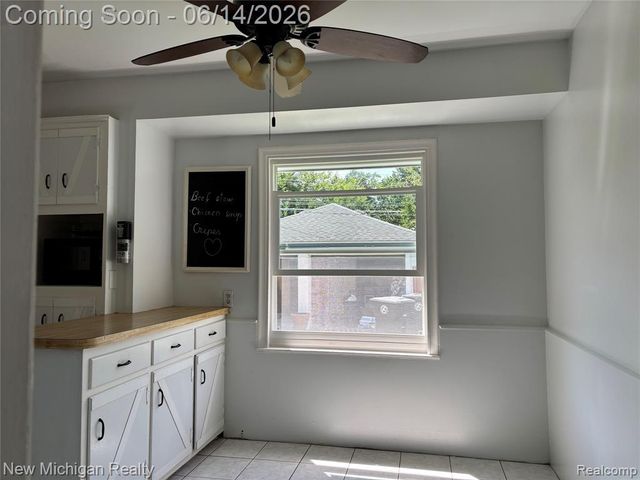 9919 Merriman Road, Livonia, MI 48150