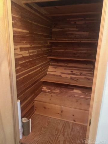 23382 Masch Avenue, Warren, MI 48091