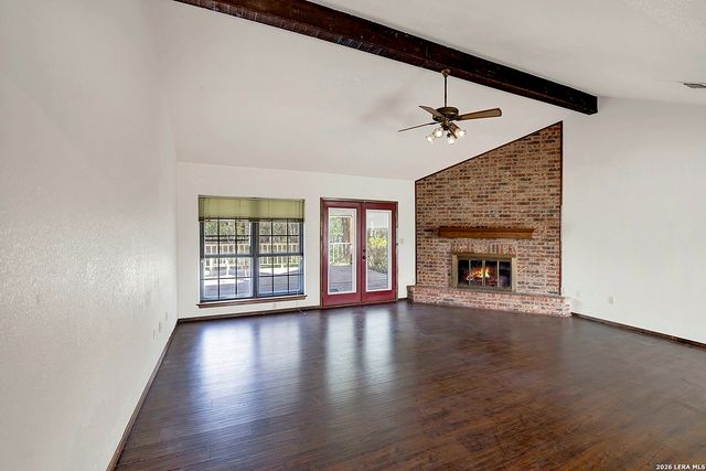 110 Post Oak, Floresville, TX 78114