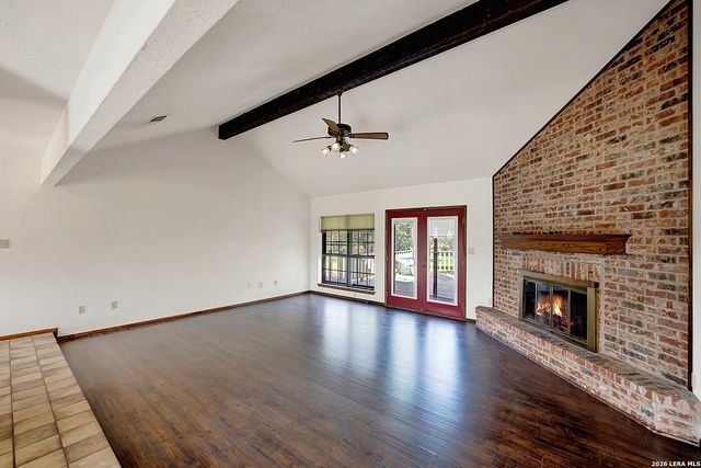 110 Post Oak, Floresville, TX 78114