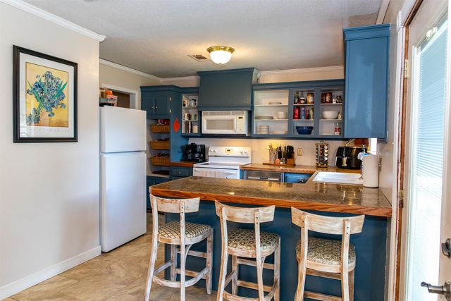 5711 Woodridge Lane, Sherwood, AR 72120
