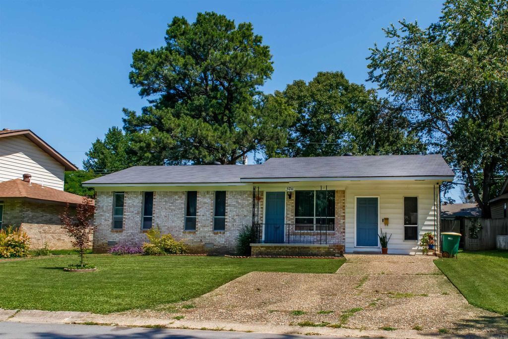 5711 Woodridge Lane, Sherwood, AR 72120
