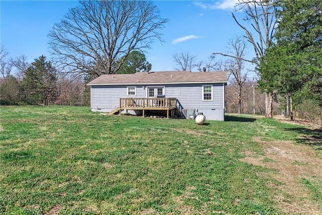 12476 Fire Run Road, Garfield, AR 72732