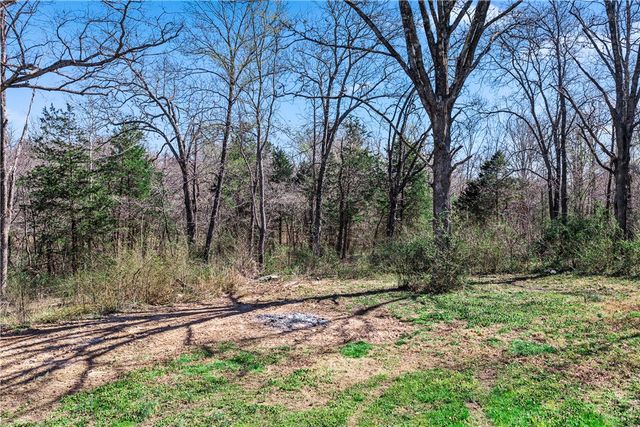 12476 Fire Run Road, Garfield, AR 72732