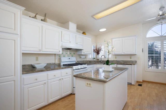 11851 Riverside Dr spc 285 SPC 285, Lakeside, CA 92040