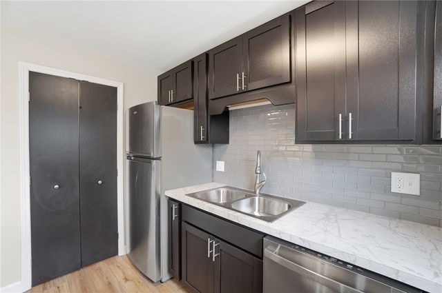 2637 Oakley Avenue, Kettering, OH 45419