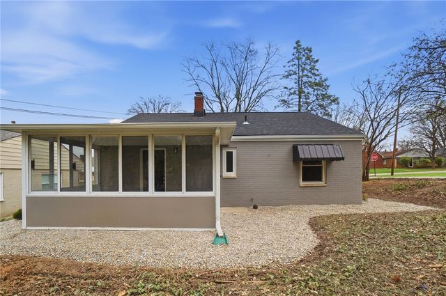 2637 Oakley Avenue, Kettering, OH 45419