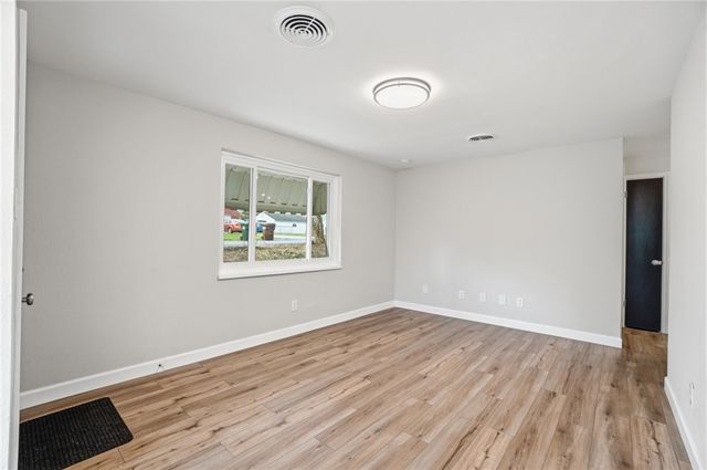 2637 Oakley Avenue, Kettering, OH 45419