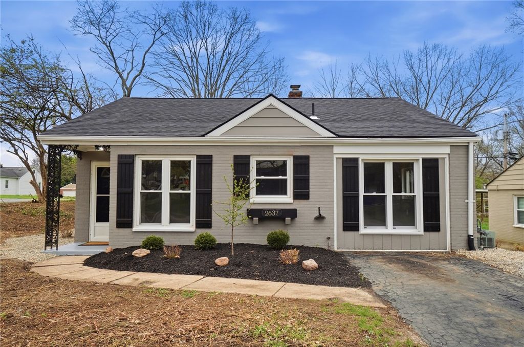 2637 Oakley Avenue, Kettering, OH 45419