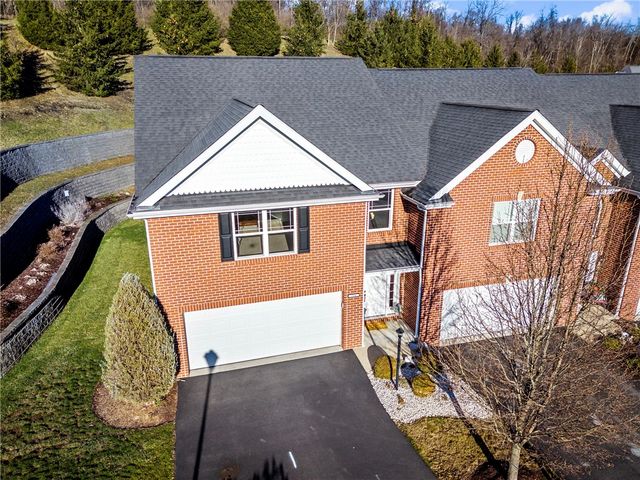 216 Settlers Ct, Peters Twp, PA 15367