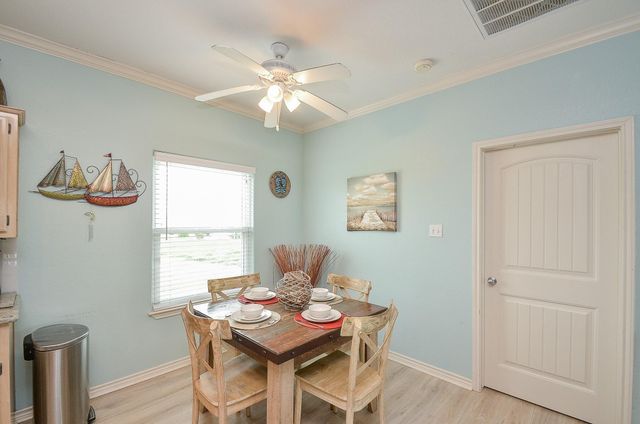 3346 Pirates Cove, Crystal Beach, TX 77650