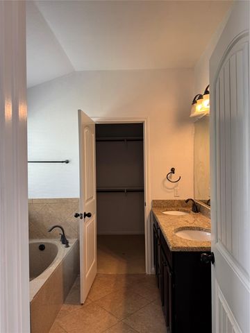 10904 Orson CT, Austin, TX 78750