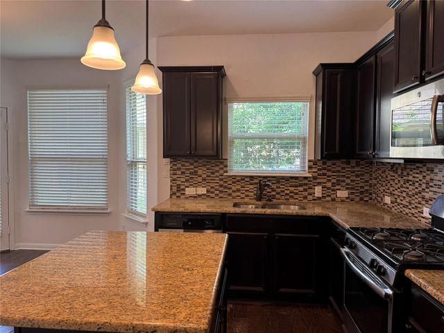 10904 Orson CT, Austin, TX 78750