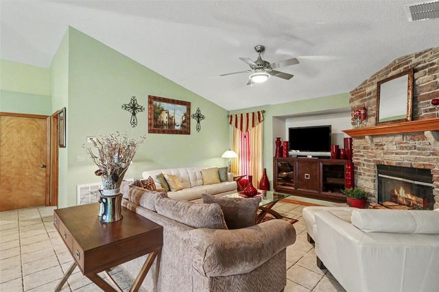 2236 SUMMER RAYE COURT, St Cloud, FL 34772