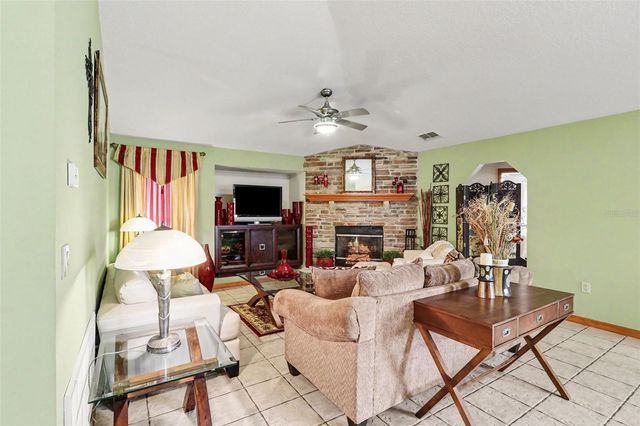 2236 SUMMER RAYE COURT, St Cloud, FL 34772
