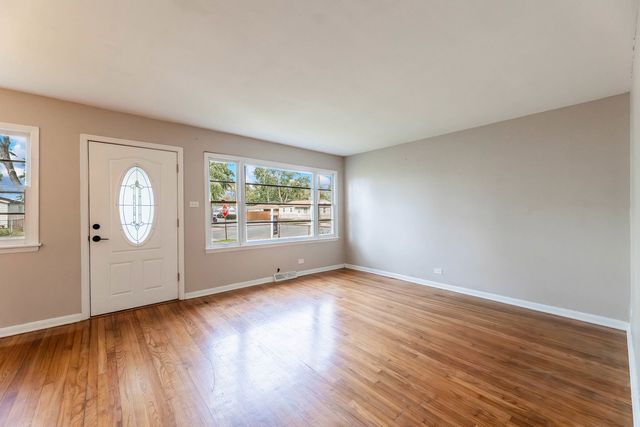 14901 S Richmond Avenue, Posen, IL 60469