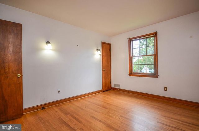 2034 GLEN ROSS RD, Silver Spring, MD 20910