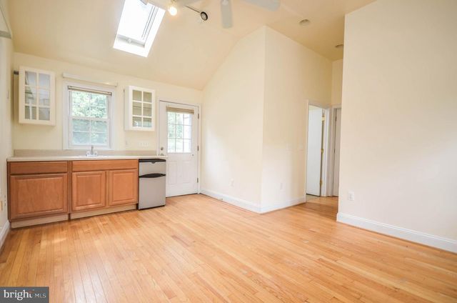 2034 GLEN ROSS RD, Silver Spring, MD 20910