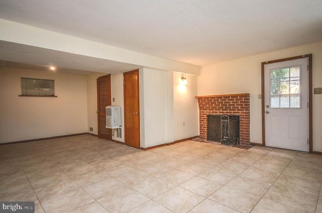 2034 GLEN ROSS RD, Silver Spring, MD 20910