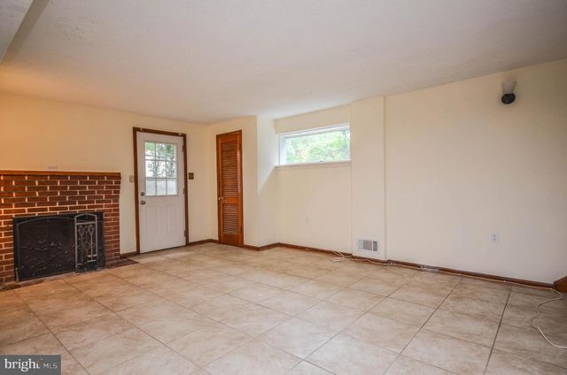 2034 GLEN ROSS RD, Silver Spring, MD 20910