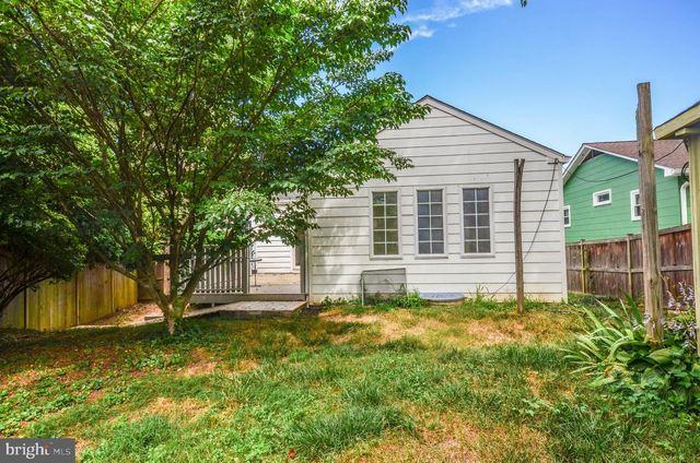2034 GLEN ROSS RD, Silver Spring, MD 20910