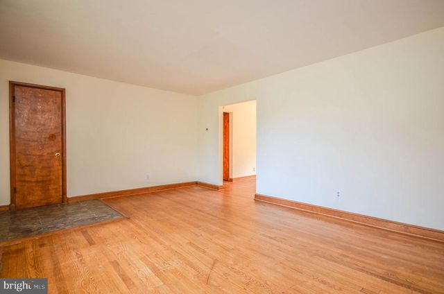 2034 GLEN ROSS RD, Silver Spring, MD 20910