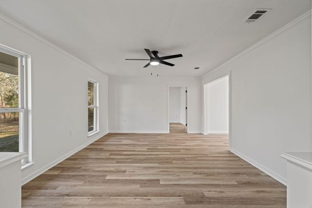 1013 Parker Rd., Hattiesburg, MS 39402