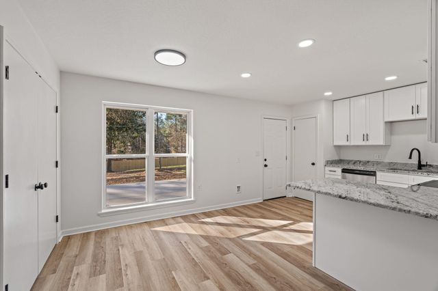 1013 Parker Rd., Hattiesburg, MS 39402