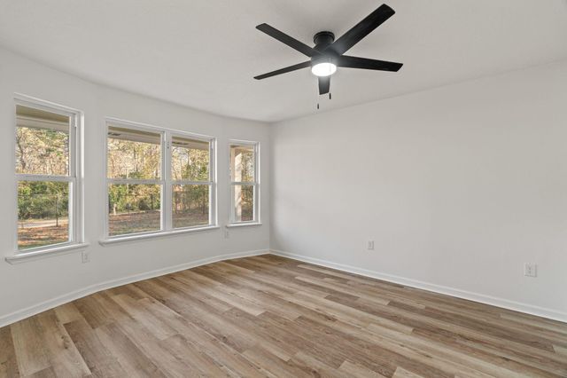 1013 Parker Rd., Hattiesburg, MS 39402