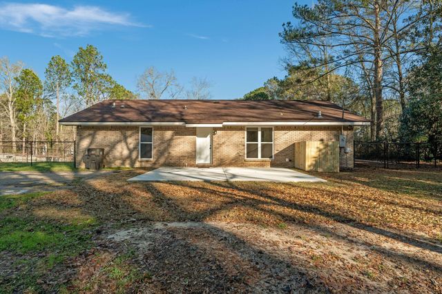 1013 Parker Rd., Hattiesburg, MS 39402