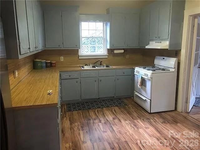 23 Lineberger Street, Lowell, NC 28098