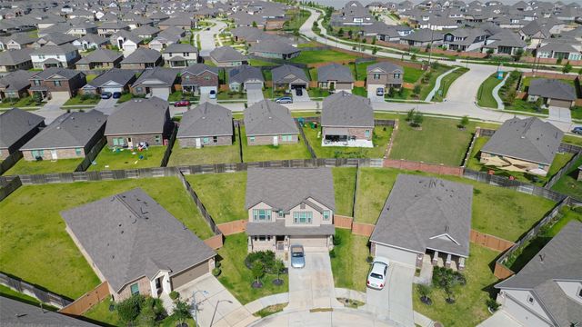 27135 Wandering Glen Lane, Katy, TX 77493