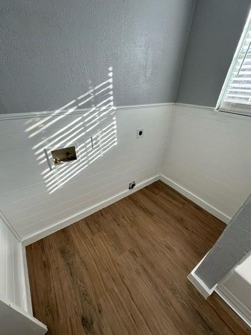 615 W Coffin Street, Denison, TX 75020