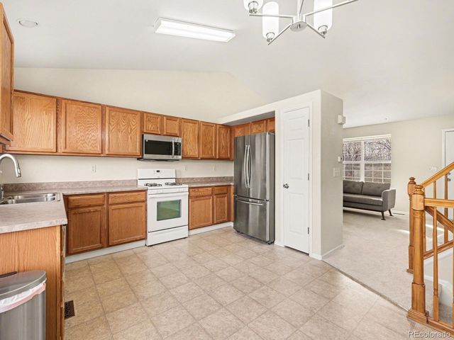 10554 Ursula St, Commerce City, CO 80022