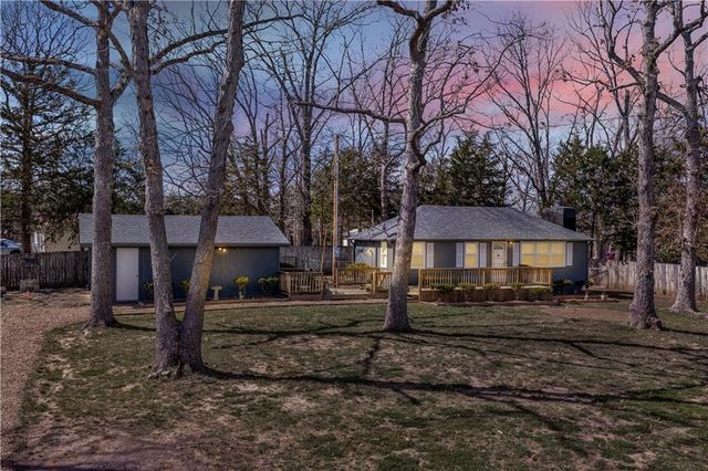 28473 Austin Lane, Warsaw, MO 65355