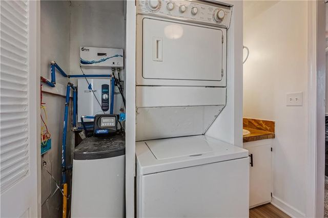 28473 Austin Lane, Warsaw, MO 65355