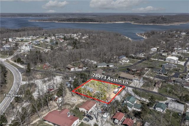 28473 Austin Lane, Warsaw, MO 65355