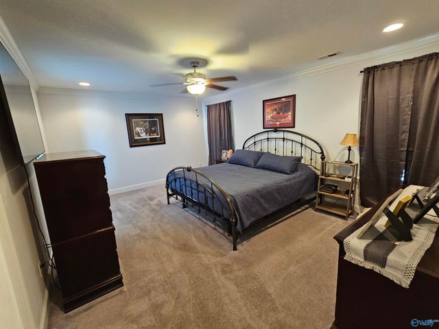 400 Dominion Drive SE, Hartselle, AL 35640