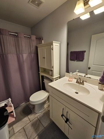 400 Dominion Drive SE, Hartselle, AL 35640