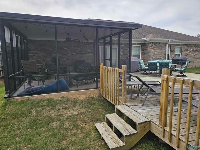 400 Dominion Drive SE, Hartselle, AL 35640