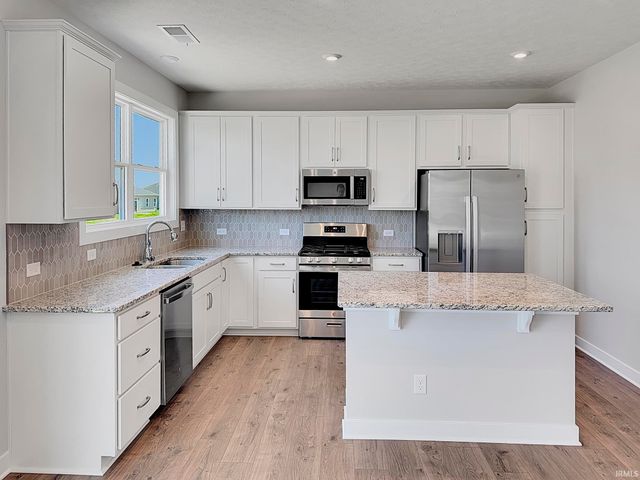 4708 Jackson Drive, Newburgh, IN 47630