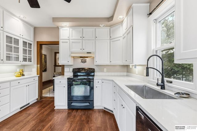 3833 Martha Street, Omaha, NE 68105