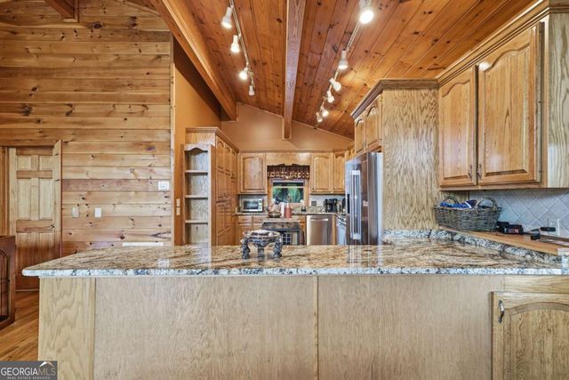 131 Talona Lake Terrace, Ellijay, GA 30536