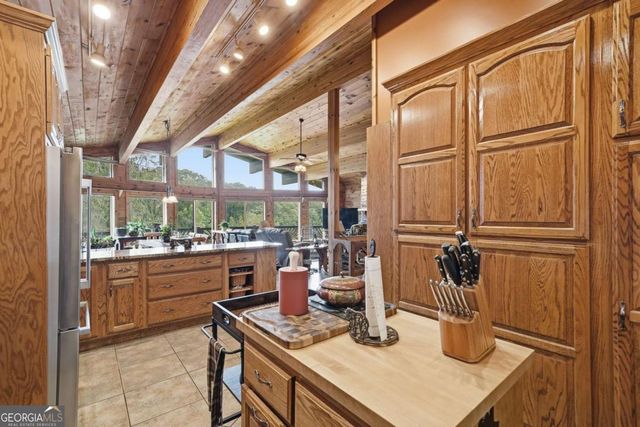 131 Talona Lake Terrace, Ellijay, GA 30536